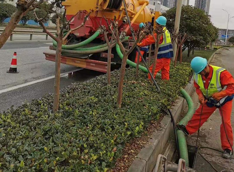 西畴市政管道清淤